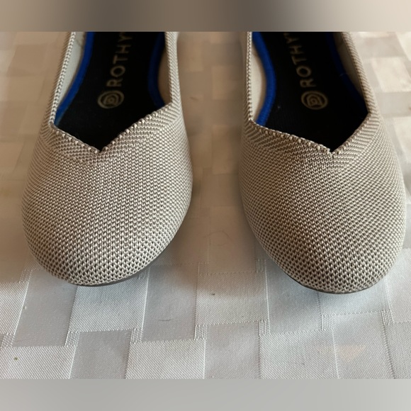 Size 8 Rothy’s the Flat. Round toe gray quartz flats. Good preowned condition - Picture 10 of 11